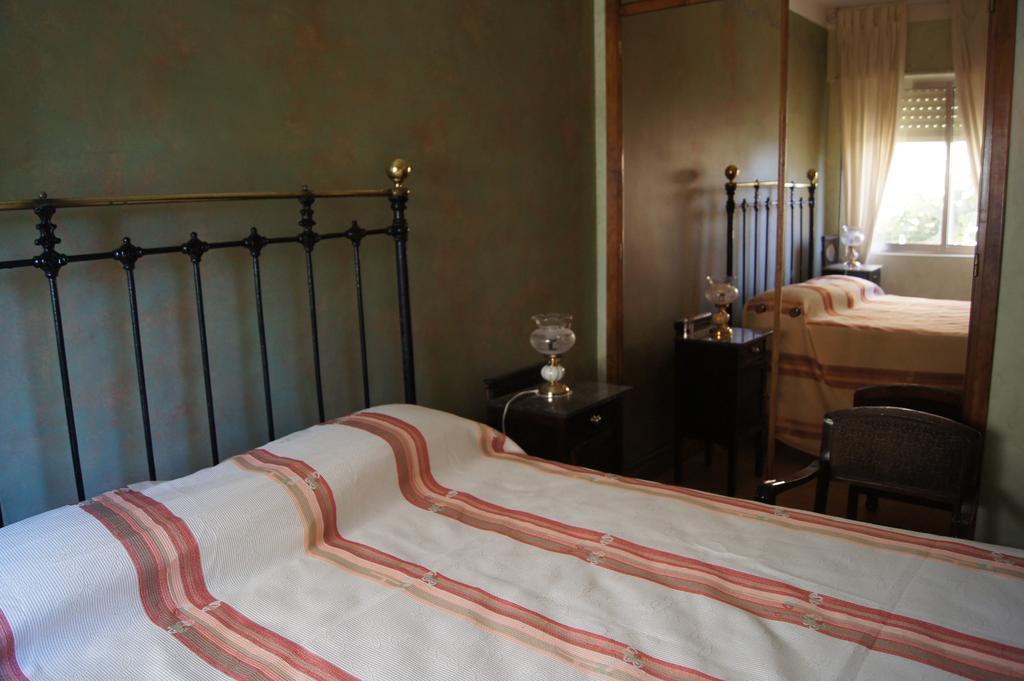 Casa Rural La Conejera Madrigalejo Del Monte Pokoj fotografie